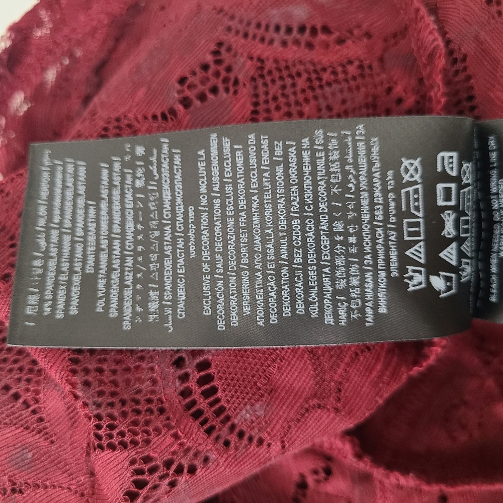 GUESS Mesh/Lace Top - Picture 5 of 5